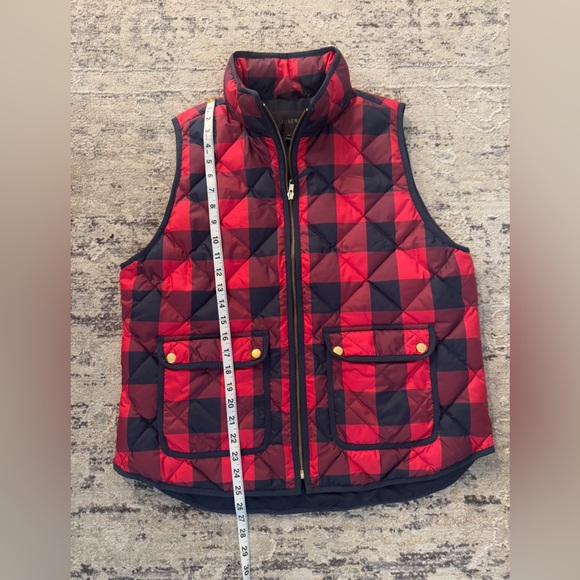 J Crew Excursion plaid quilted black and red checkered preppy vest size XL - Picture 5 of 14